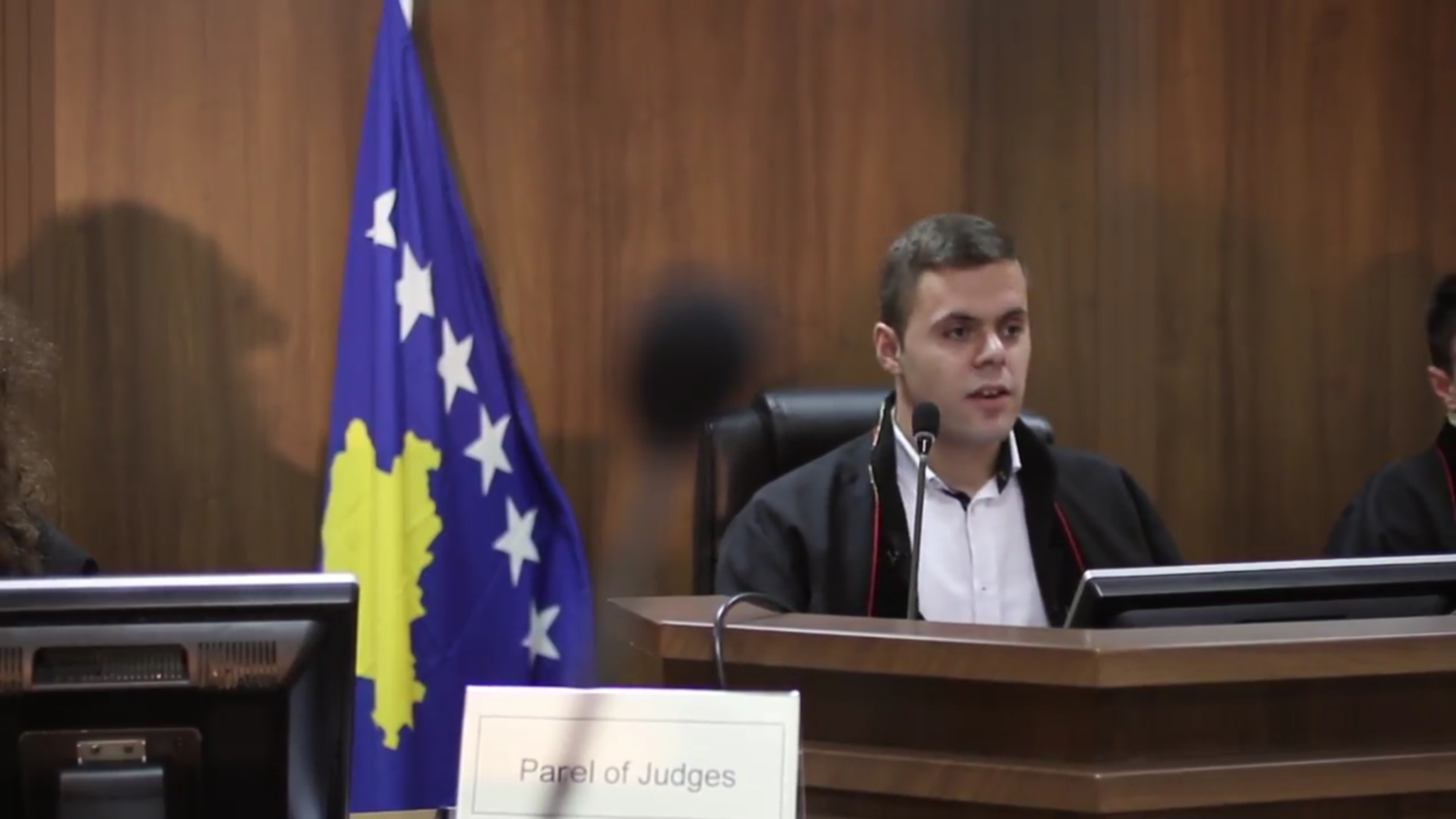 Seancë gjyqësore e simuluar nga praktikantët e Gjykatës Themelore të Gjilanit